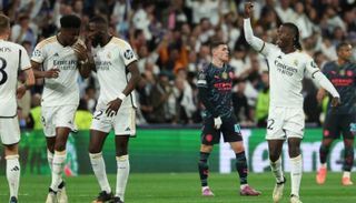الحسم يتأجل.. 6 أهداف تنهي «إثارة» ريال مدريد ومانشستر سيتي