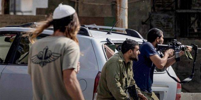 مستوطنون يعتدون على الفلسطينيين وممتلكاتهم قرب رام الله
