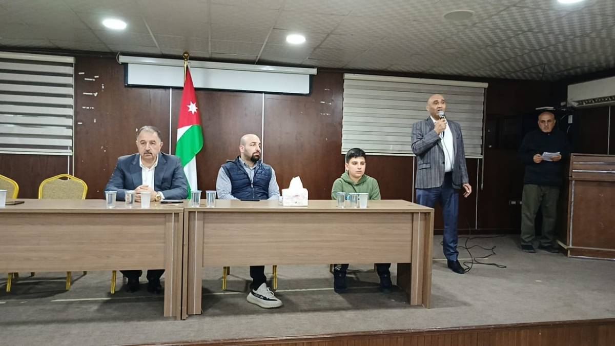 حملة خيريه اطلقها الدكتور المحامي رفعت الطويل حاثناء شهر رمضان والعيد لمساعدة الاسر الفقيرة