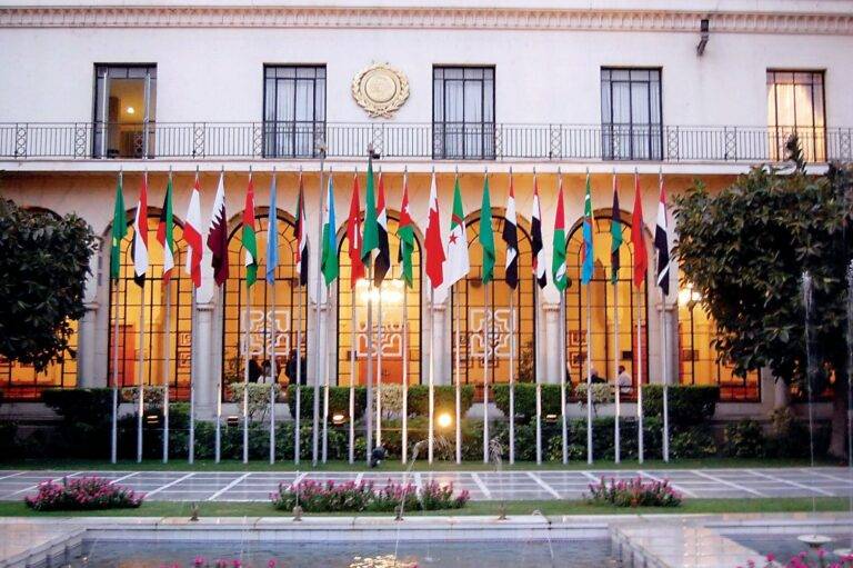 الجامعة العربية تطالب مجلس الأمن بالتحرك لوقف انتهاكات المستوطنين