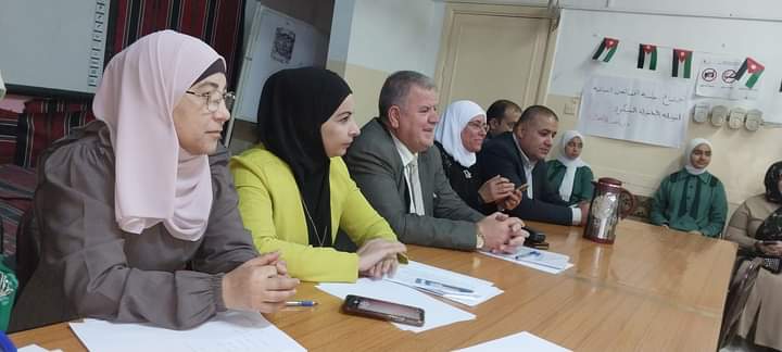 الروابدة يتابع مسابقة تحدي القراءة العربي في مدرسة سمية الأساسية المختلطة _صور