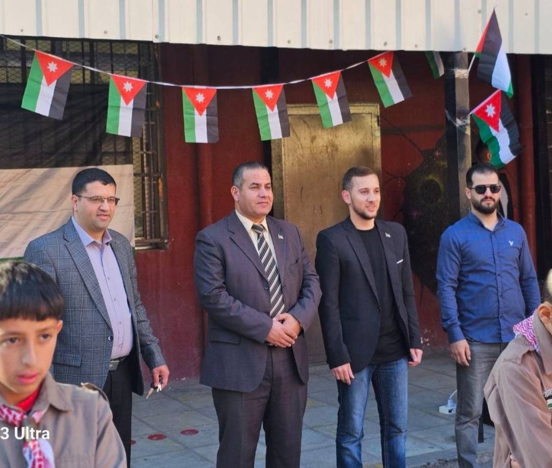 د.الخوالدة يشارك طلبة مدرسة المهلب بن أبي صفرة الأساسية للبنين فعاليات الاحتفال باليوم الوطني للعلم الأردني. ....