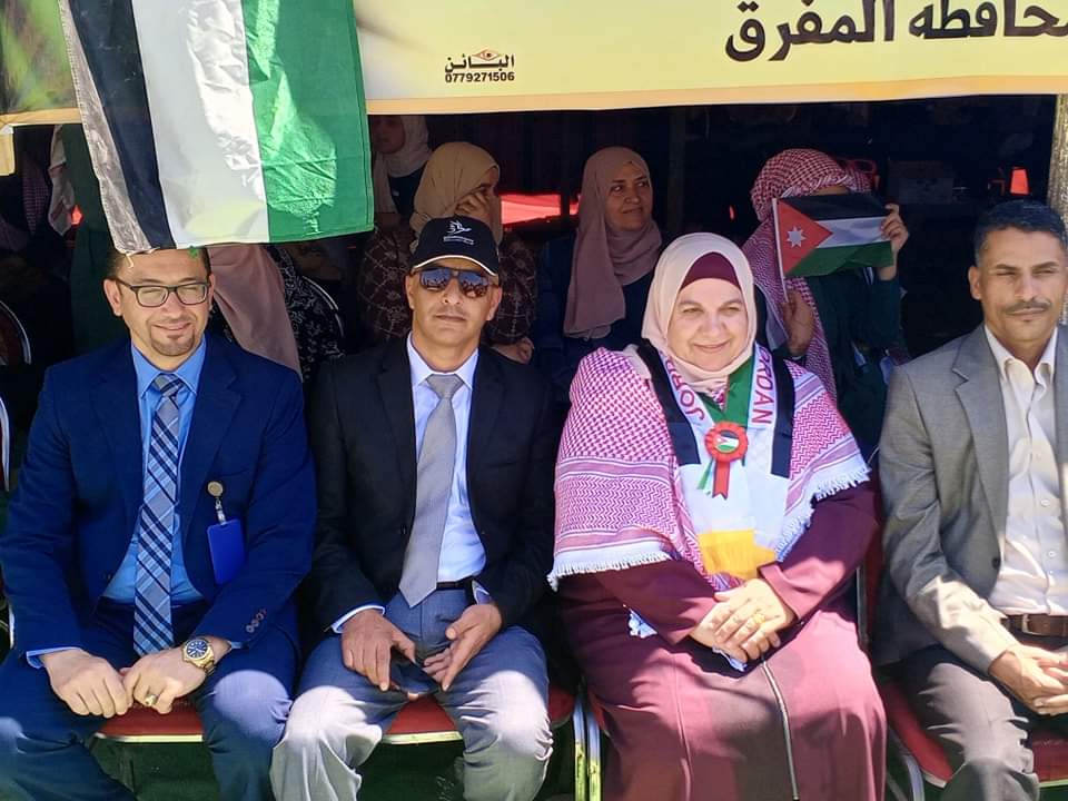 مديرية التربية والتعليم لمنطقة البادية الشمالية الشرقية تشارك في استقبال جلالة الملك أثناء زيارته لمحافظة المفرق _صور