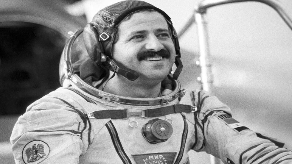 وفاة رائد الفضاء السوري محمد فارس
