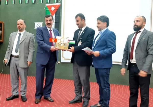 النجادات يرعى احتفال مدرسة ابن زيدون باليوم الوطني للعلم