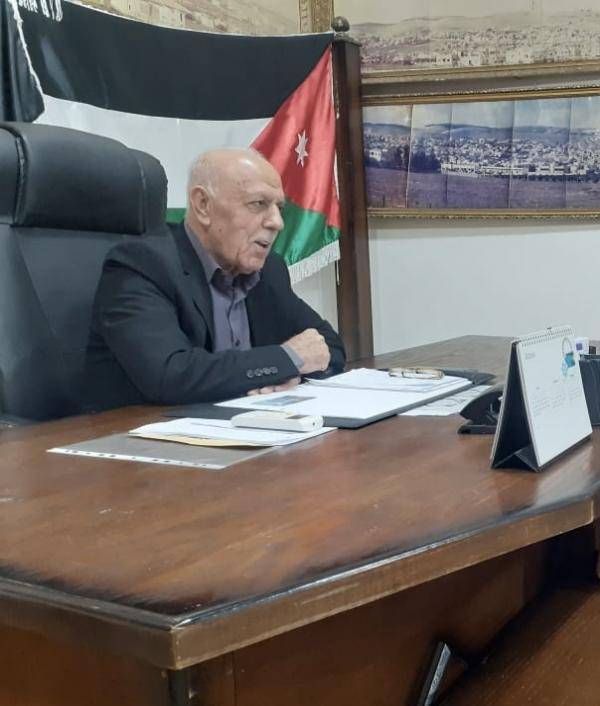 رئيس بلدية بني عبيد يعزو تراكم النفايات إلى نقص الآليات والكوادر