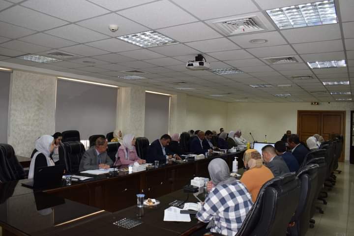 برنامج تدريبي حول إعداد بطاقات الوصف لوظائف المجموعة الثانية من الفئة العليا