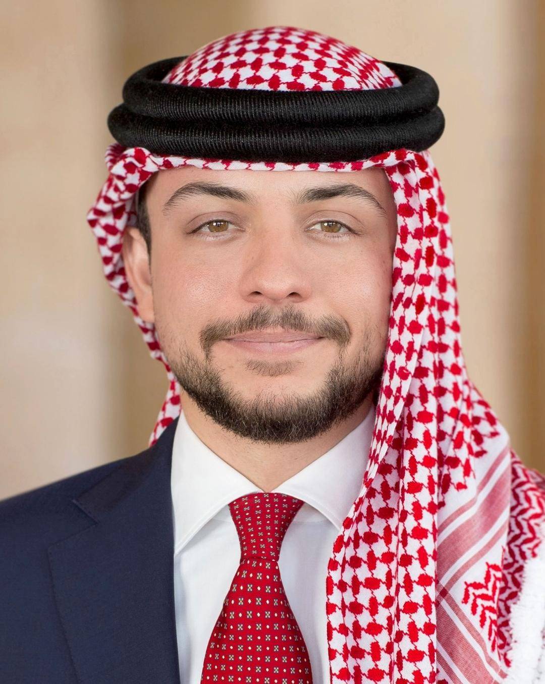 عنقور يكتب سلام يا أمير الشباب وسندها  حسين ياراعي الفخر والزعامه