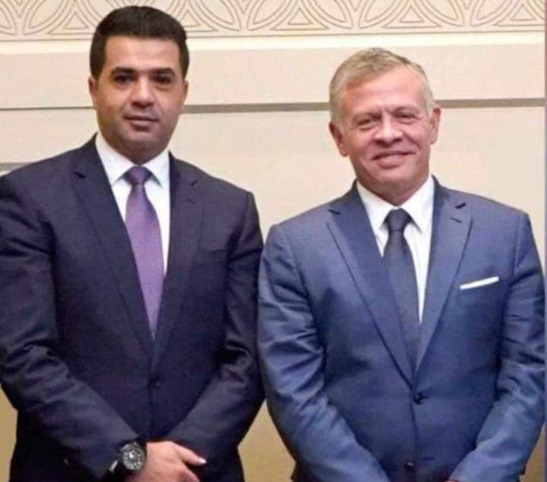 الكابتن الطيار العبداللات يهنئ الشيخ مروان العبداللات بفوز نجله المهندس أحمد لمجلس محافظة العاصمة