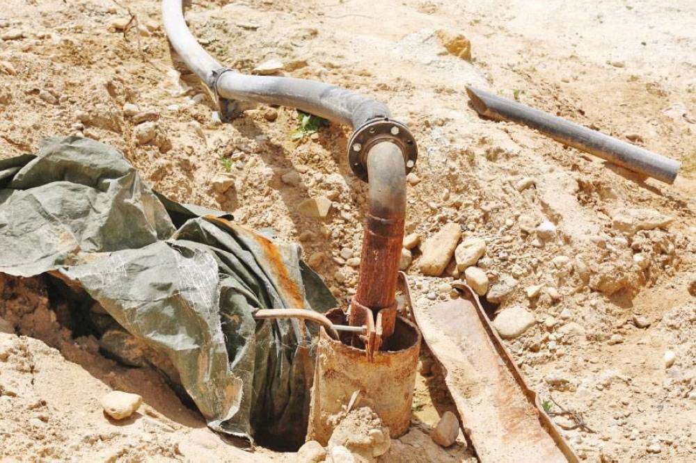 (المياه): عقوبات بحق المعتدين على المقدرات المائية