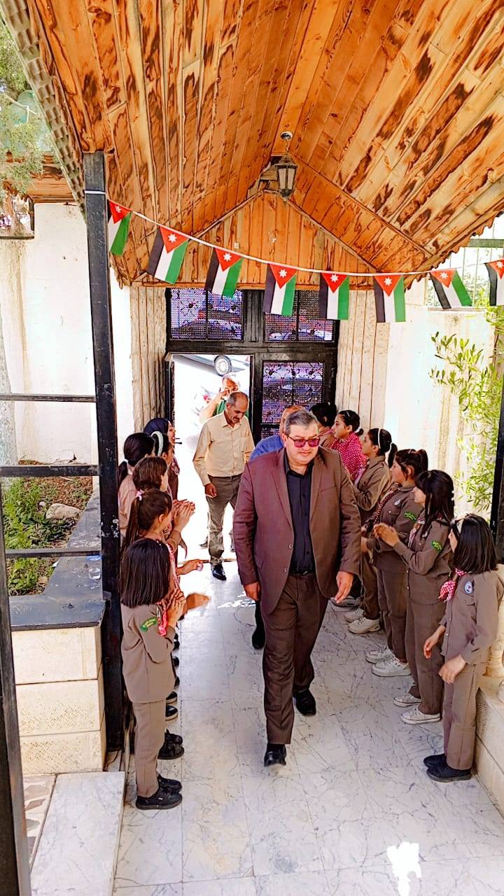 العموش يرعى فعاليات الإحتفال بذوي الإحتياجات الخاصة.