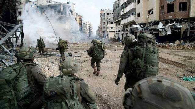 مسؤول إسرائيلي: لا يمكن إبرام صفقة الرهائن والسعي لاجتياح رفح في ذات الوقت