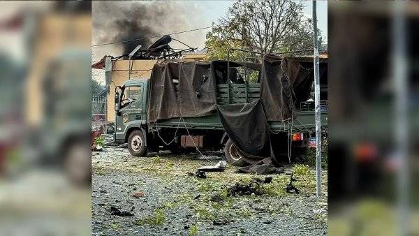 كمبوديا .. انفجار غامض بقاعدة عسكرية يودى بحياة 20 جنديا