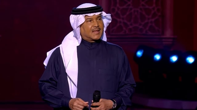 تأجيل جميع أنشطة محمد عبده الفنية لأجل غير مسمى