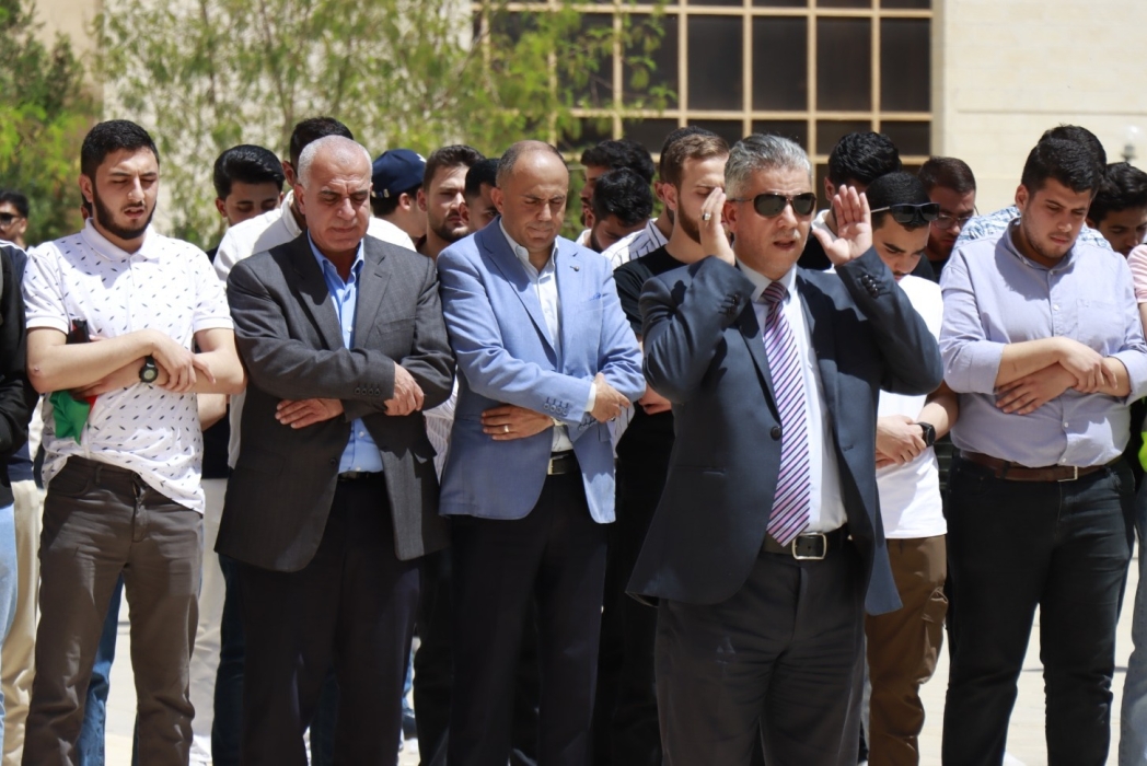 جامعة الحسين بن طلال تنفذ وقفة احتجاجية وتضامنية ضد ممارسات الاحتلال الإسرائيلي في غزة والضفة الغربية.