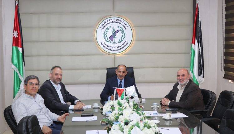 نقيب المهندسين الزراعيين أبو نقطة يلتقي رئيس وأعضاء ائتلاف مربي الأبقار