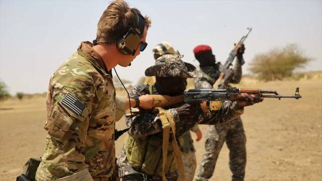 مع انسحاب الأمريكان.. هل تطلب تشاد دعم روسيا لمكافحة الإرهاب؟