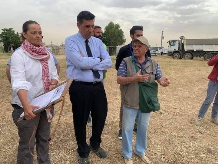 مدير عام الآثار يتفقد مشروعي التنقيبات بجبل القلعة وتأهيل عين غزال