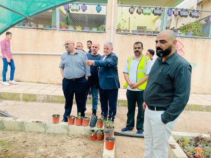 الروابدة يواصل جولاته التفقدية في مدرسة دير أبي سعيد الثانوية المهنية