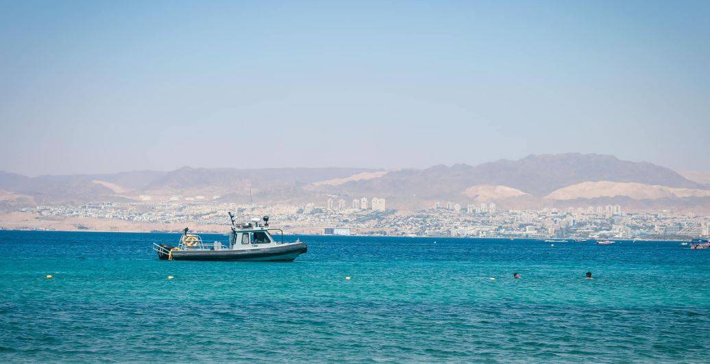 سلطة العقبة تنظم الحملة السابعة لتنظيف جوف البحر