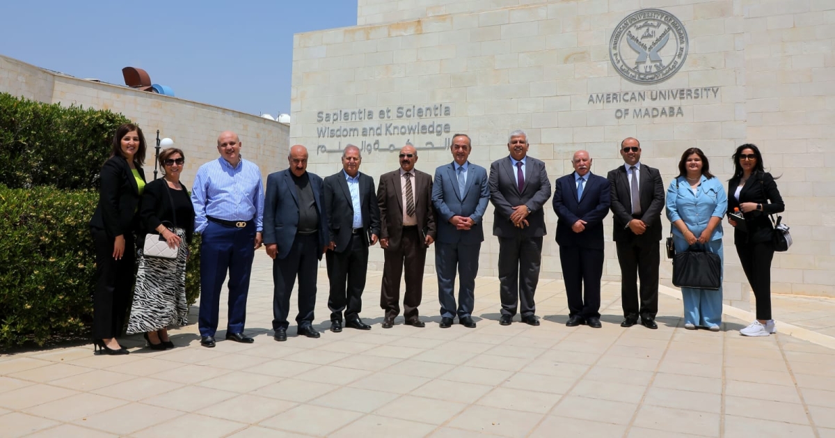 سياحة الأعيان تزور الجامعة الأميركية في مادبا