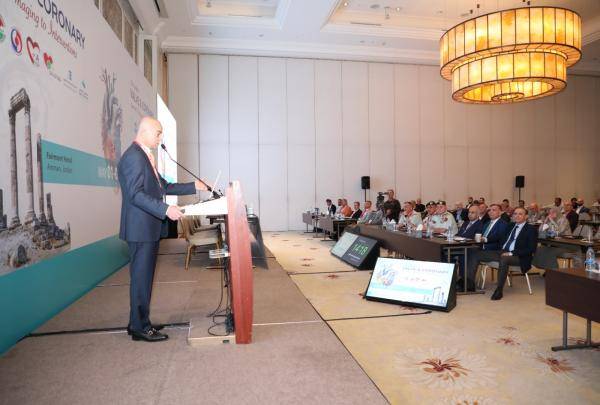 الحداد: 95 نسبة نجاح زراعة الصمام الابهري بالقسطرة في الاردن