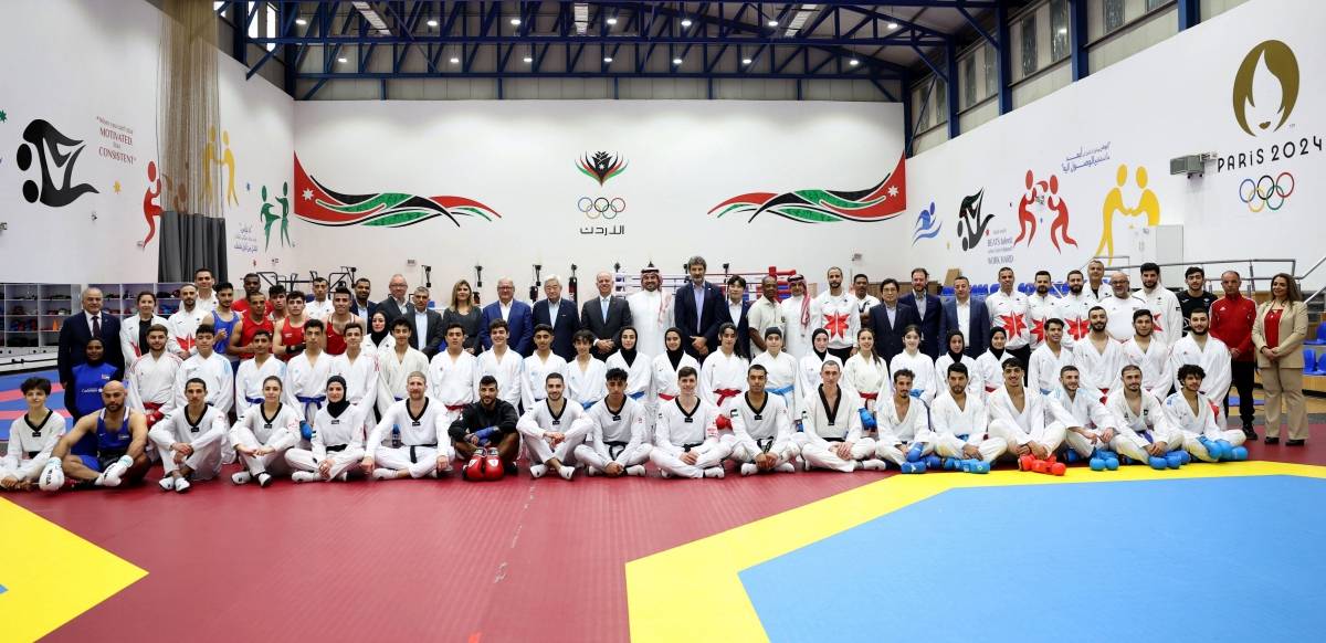 الأمير فيصل يستقبل وفد مهرجان الأمل والأحلام