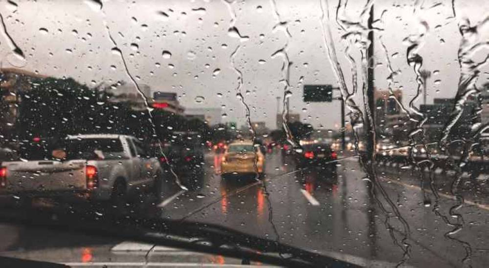 أمطار ورعد.. عودة لارتداء الملابس الدافئة في هذا الموعد
