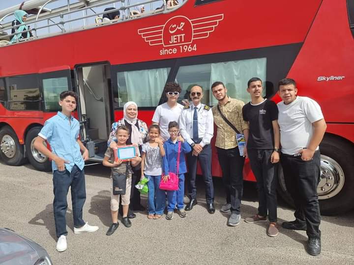 جمعية صقور الأردن التعاونية تشارك باليوم العالمي للطفل الأصم. ...صور