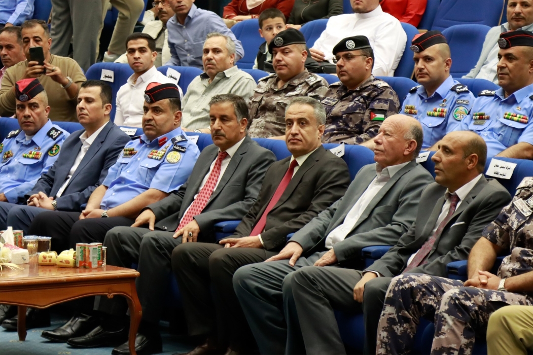 الاحتفال بيوم المرور العالمي واسبوع المرور العربي في جامعة الحسين بن طلال....صور
