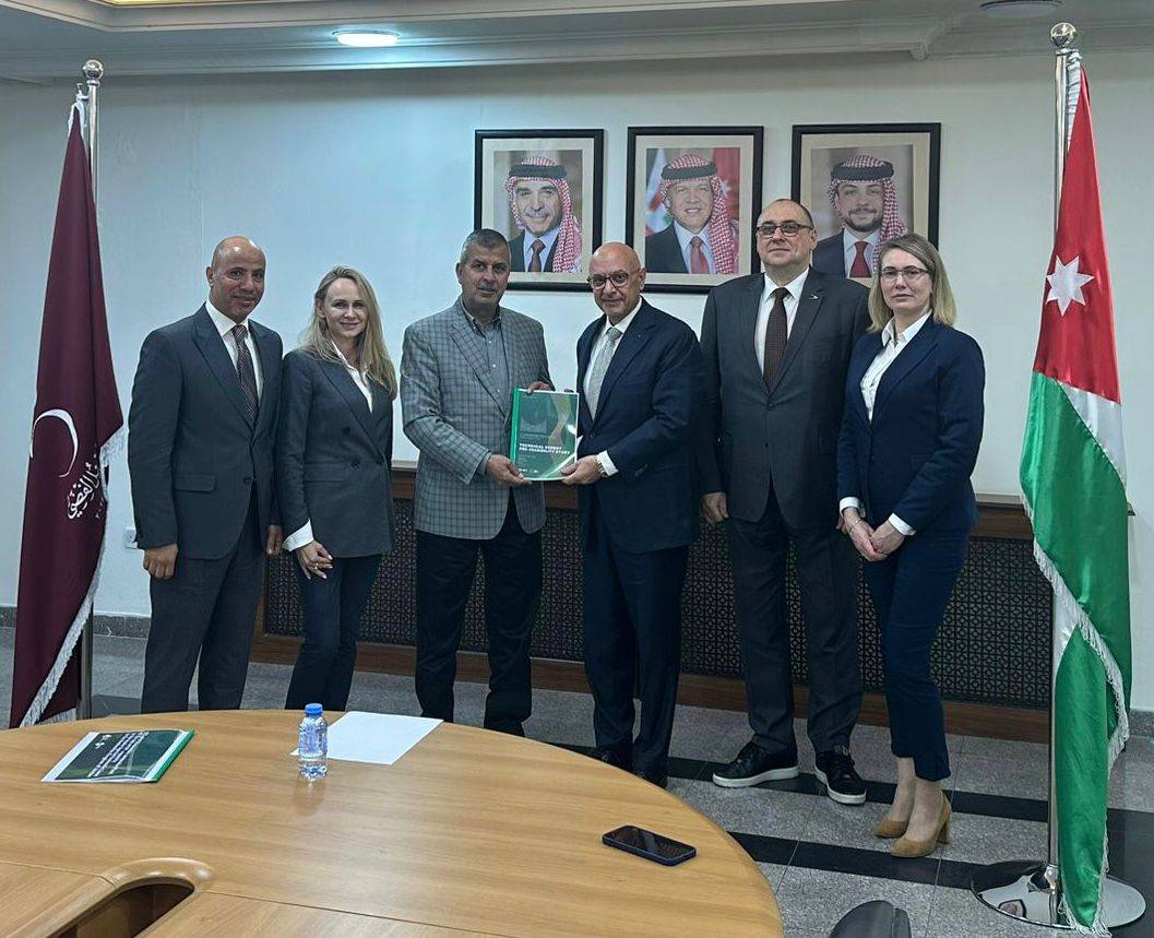 الخرابشة : الوزراة تضع كافة الامكانيات لخدمة المستثمرين في مجال الطاقة والتعدين