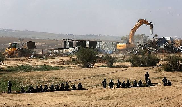الاحتلال يباشر بهدم 47 منزلاً في النقب داخل أراضي الـ48