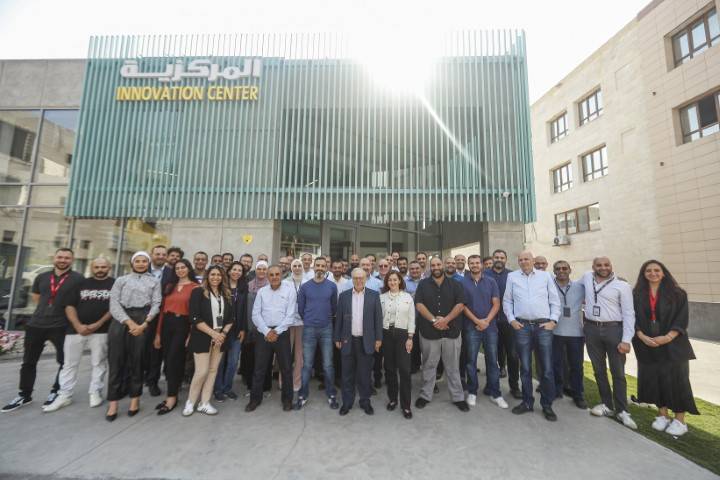 المركزية للتجارة والمركبات تُحقق إنجازًا آخرًا مهمًا في تشكيل مستقبل النقل بإطلاقها مركزًا مخصصًا للابتكار