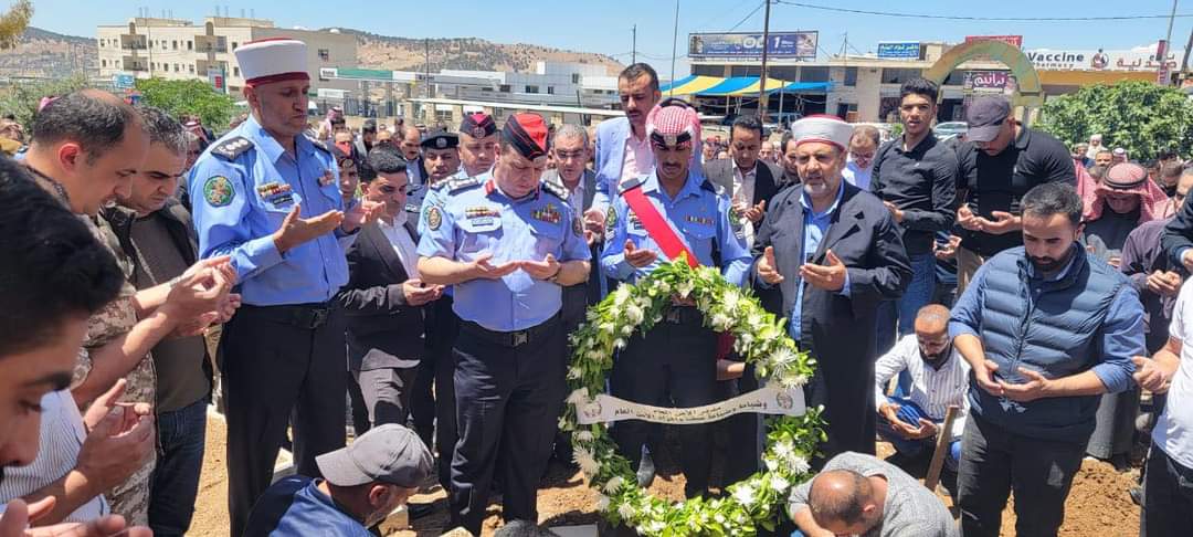 تشييع جثمان العقيد المتقاعد محمود عبد المحسن جديع الوريكات ...صور