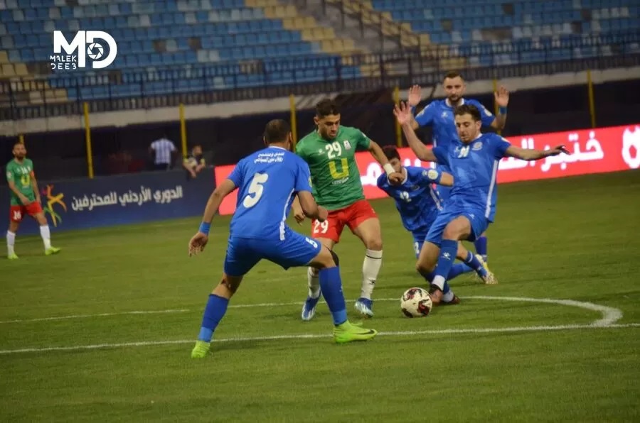 التعادل الايجابي يحسم قمة الرمثا والوحدات