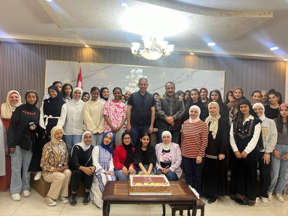 اختتام معسكر جلسات حوارية حول منجزات جلالة الملك عبدالله الثاني خلال ربع قرن
