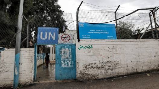 دائرة الشؤون الفلسطينية: التمويل المتوفر لأونروا يكفيها لنهاية حزيران فقط