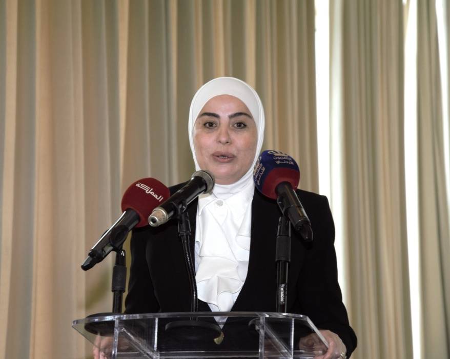 وزيرة التنمية ترعى الحلقة النقاشية للتعليمات الخاصة بدور الايواء الاسري