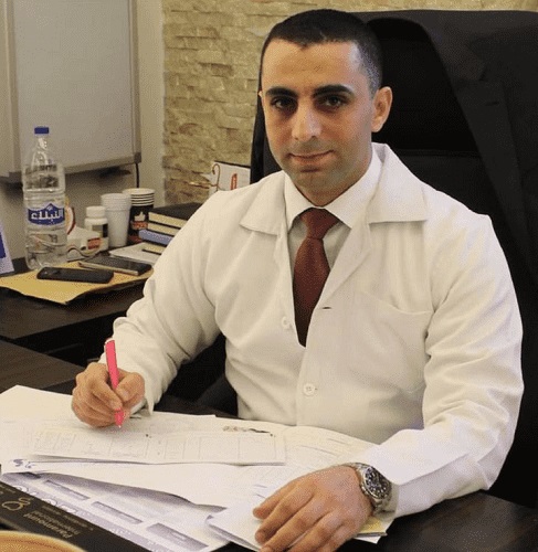 بالصورة ... عملية جراحية نوعية لطبيب أردني بالزرقاء