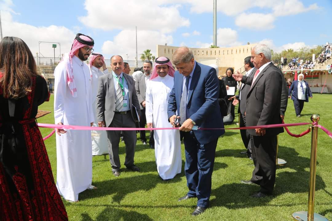 المجالي يرعى أفتتاح معرض الجاليات العاشر لجامعة الزيتونة الاردنية ...صور