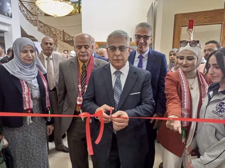 معرض للوسائل التعليمية والتجارب العلمية لتربية بني عبيد