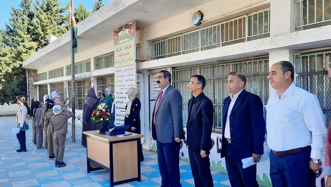 الفقرا يكرم الطلبة الاوائل في مدرسة الربة الاساسية الاولى
