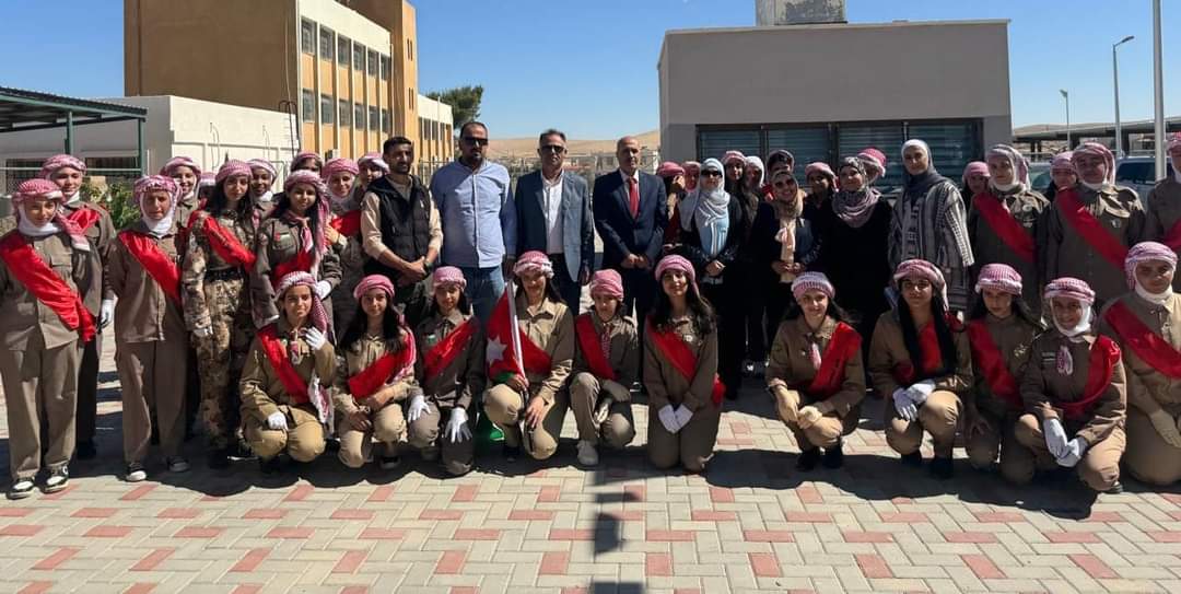 الخريشا ترعى تخريج مشروع التدريب العسكري والتربية الوطنية في مدرسة النقيرة الثانوية الشاملة للبنات ...صور