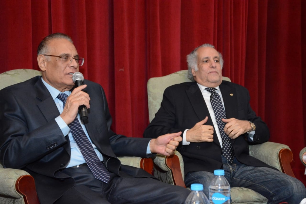 دور الأدب والفنون فى تنمية الوعي فى صالون نوح الثقافى
