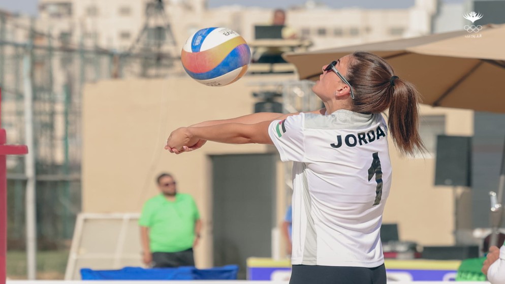 منتخب السيدات يحل ثانيا في بطولة غرب آسيا للكرة الطائرة الشاطئية