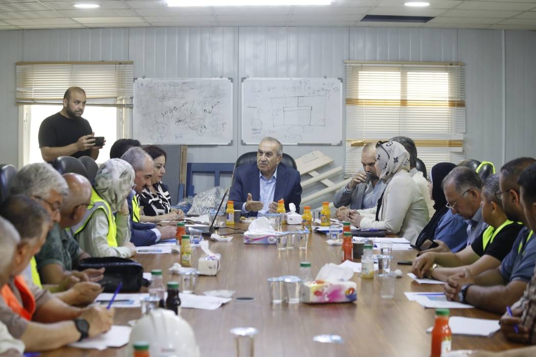 أبو السمن يتفقد مشروع مستشفى الأميرة بسمة ويزور بلدية غرب إربد