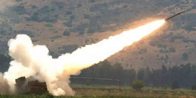 المقاومة اللبنانية تستهدف بصواريخ الكاتيوشا مقراً قيادياً للاحتلال الإسرائيلي في قاعدة بيت هيلل
