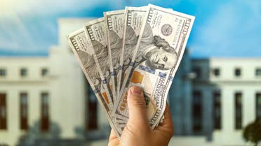أمريكا تواجه عجزاً بـ1.8 تريليون دولار