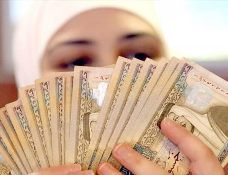 إيقاف نصيب مُستحقّة لالتحاق شقيقتها بعمل دون إبلاغ الضمان