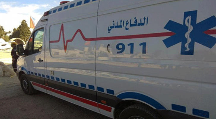 وفاة و4 إصابات بحادث تدهور على طريق جابر الدولي